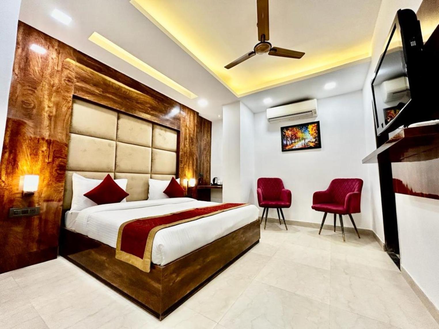 Hotel Cosmo - Karol Bagh New Delhi Exterior photo